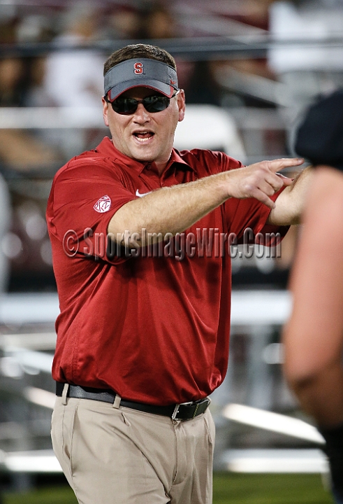 2013Stanford-Wash-044.JPG - Oct. 5, 2013; Stanford, CA, USA; Stanford Cardinal offensive coordinator Mike Bloomgren prior to game against the Washington Huskies at  Stanford Stadium. Stanford defeated Washington 31-28.